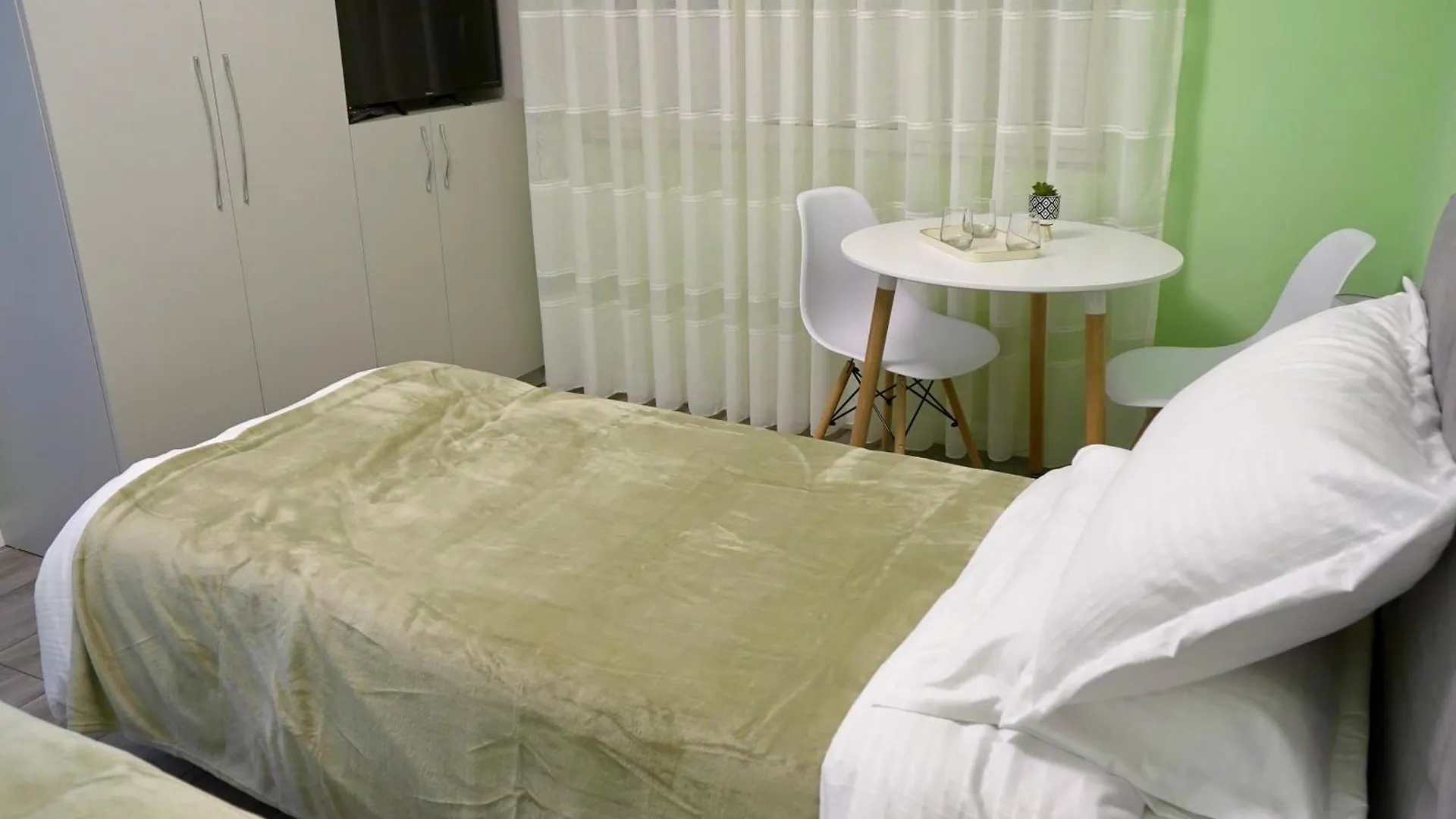 Guest house Arni'S Apartments Tirana