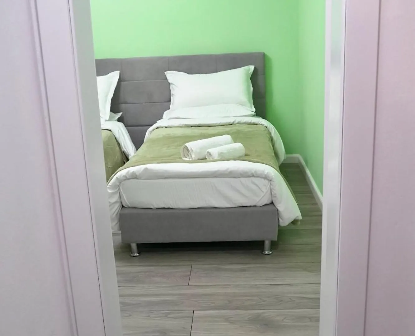 Arni'S Apartments Tirana 0*,